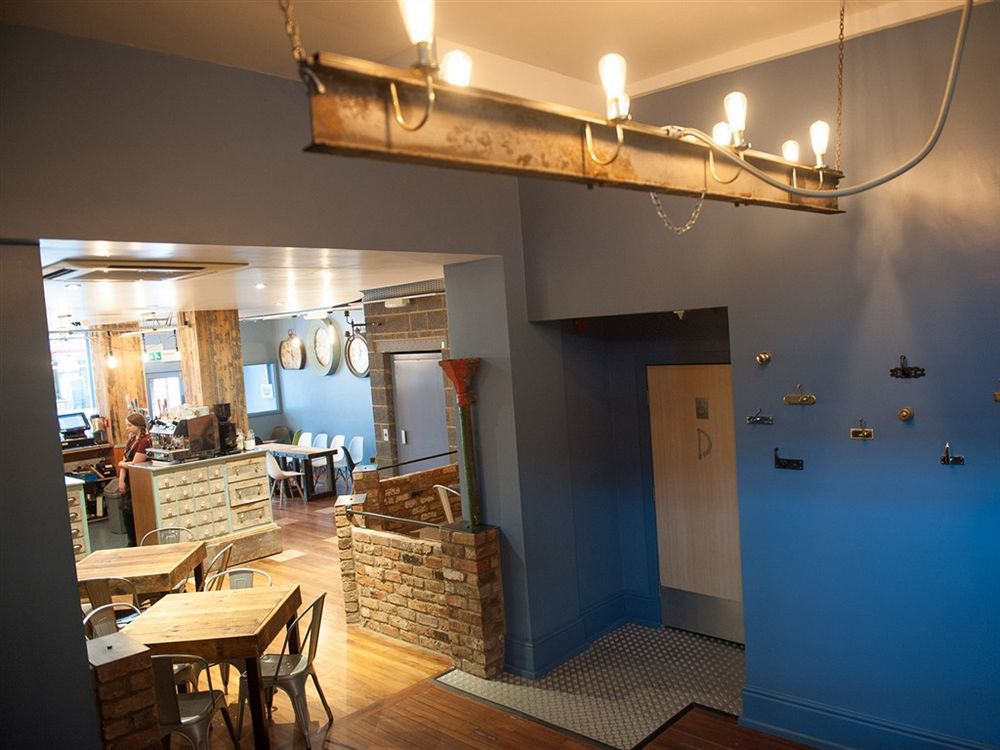 Hotel Forty One Driffield Bagian luar foto